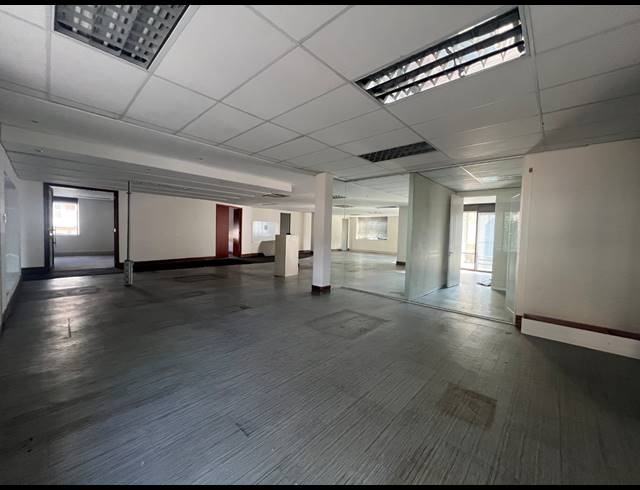 433M² OFFICE TO LET IN ILLOVO